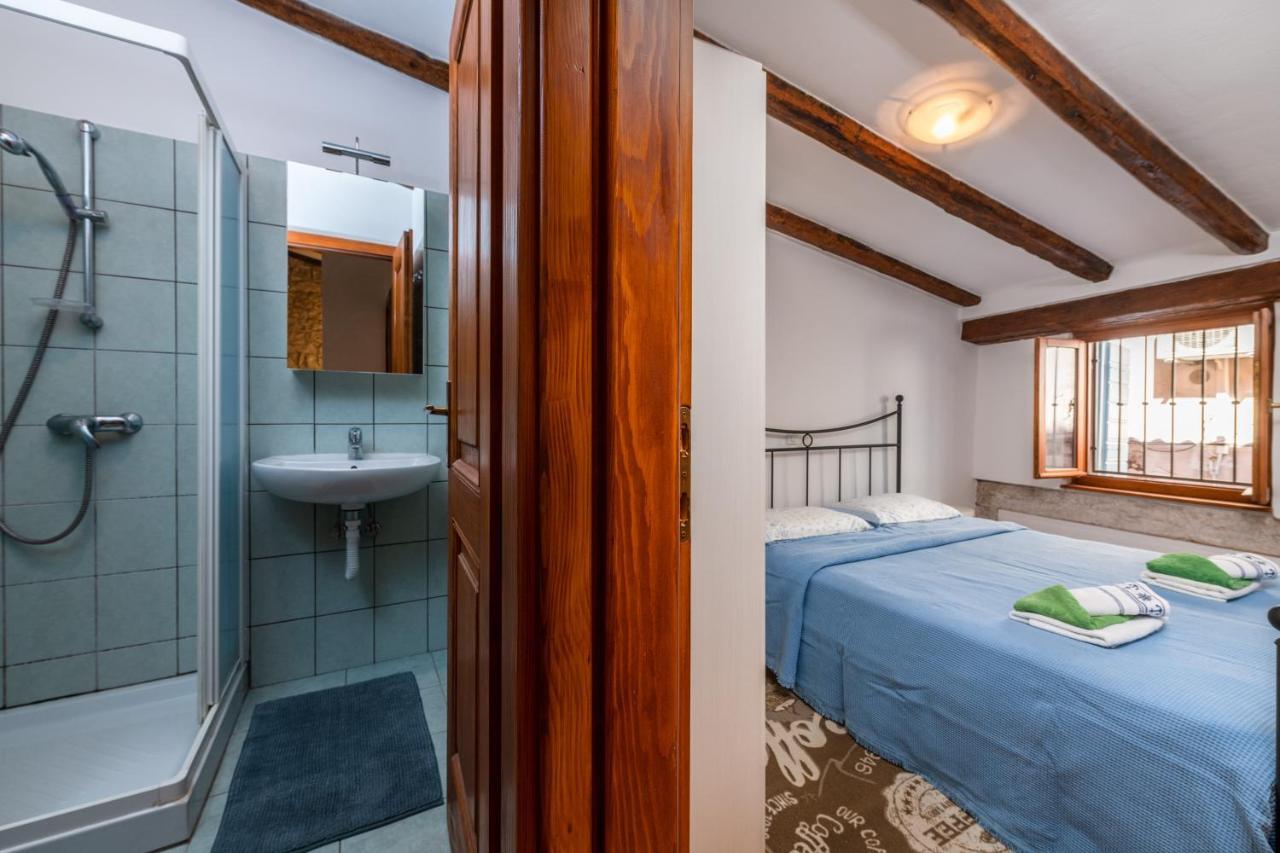 Apartment Blue Bay Free Parking Rovinj Kültér fotó
